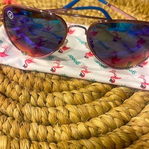 Blender’s women’s sunglasses